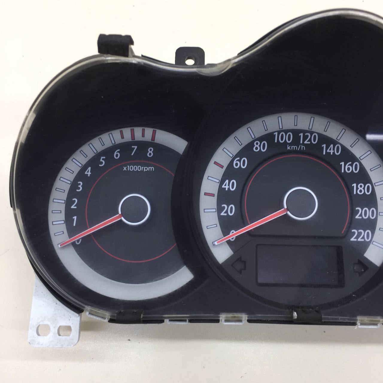 Панель приборов Kia Cerato (TD) 2009-2013