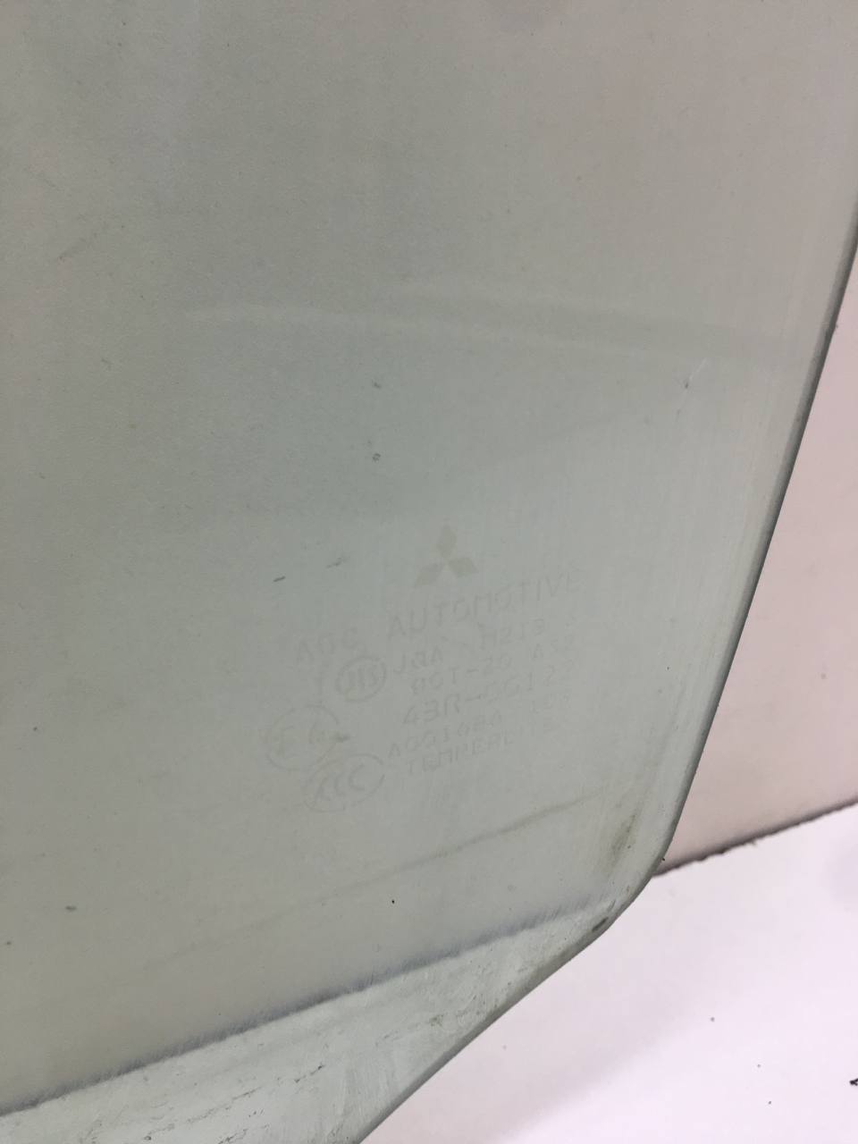 Стекло двери задней левой Mitsubishi Lancer X (CX, CY)  2007>