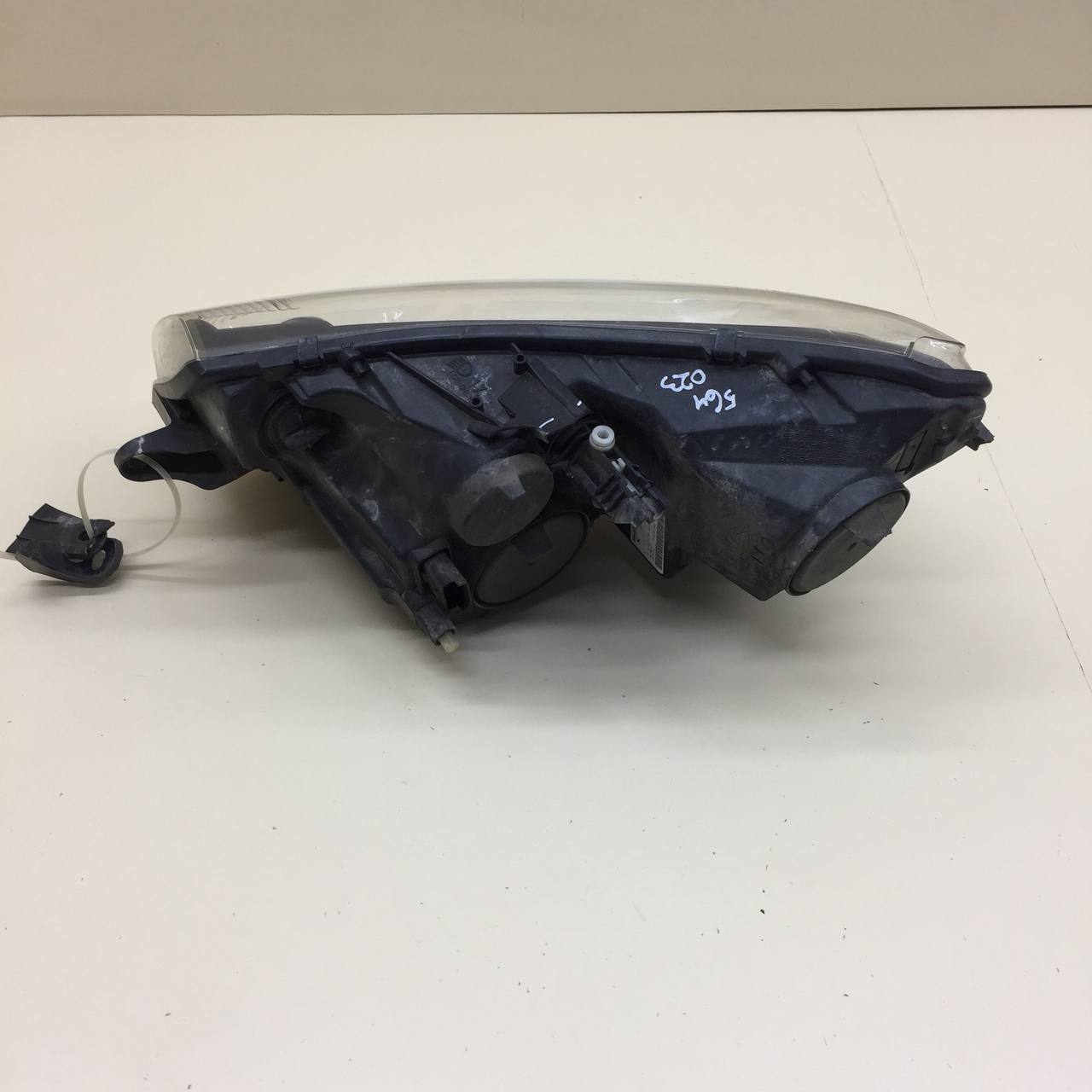 Фара правая Renault Sandero Stepway (5S) 2014-2022 Фара правая Renault Sandero Stepway (5S) 2014-2022
