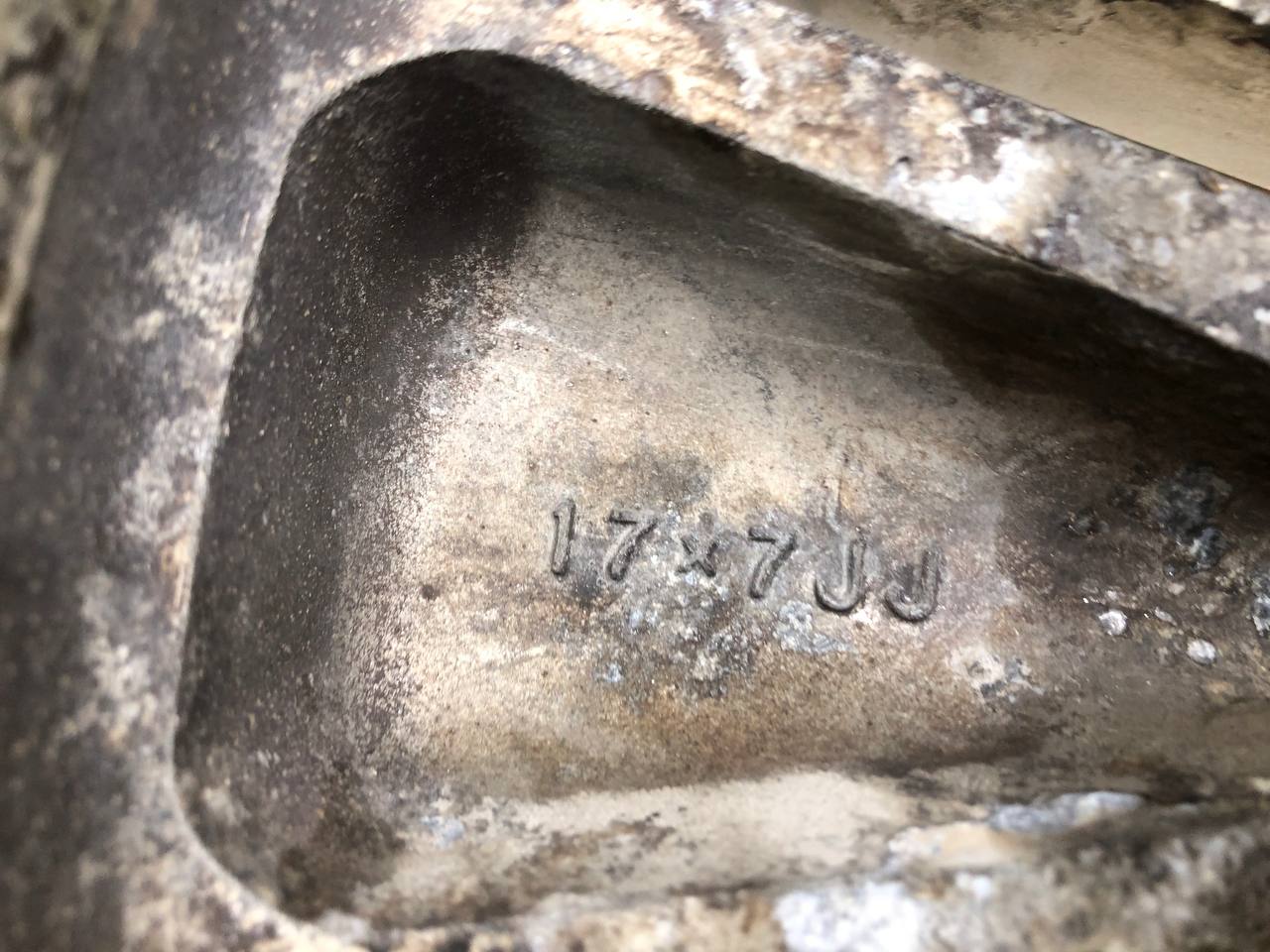 Диски R17 Литые