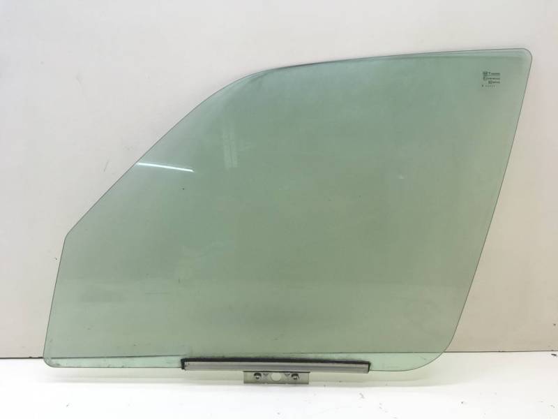 Стекло двери передней левой Chevrolet Niva 2009-2020