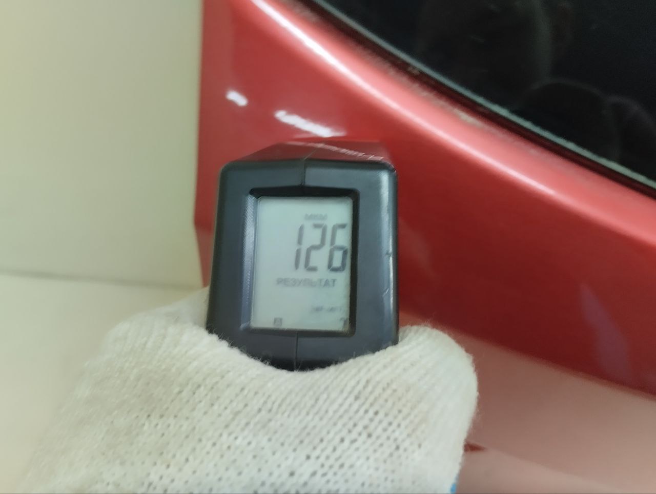 Дверь багажника со стеклом Lada Vesta 2015>