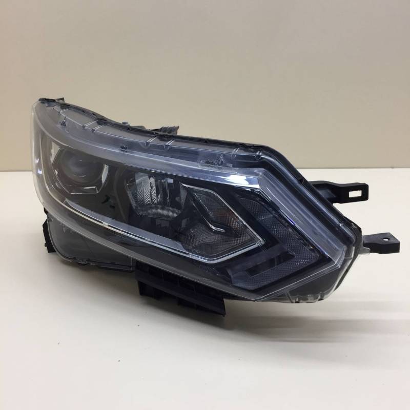 Фара правая Nissan Qashqai (J11) 2014>