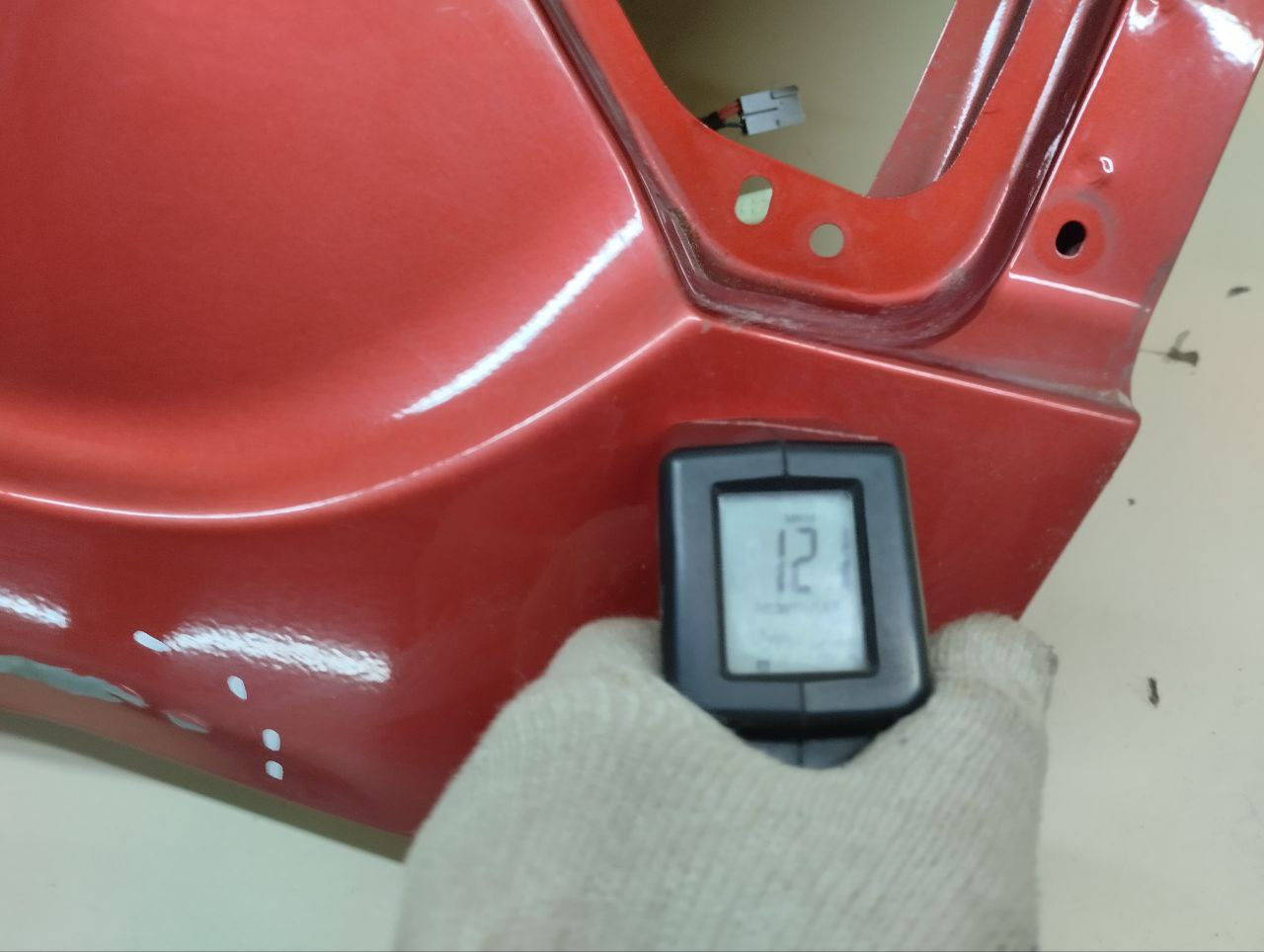 Дверь багажника со стеклом Lada Vesta 2015>