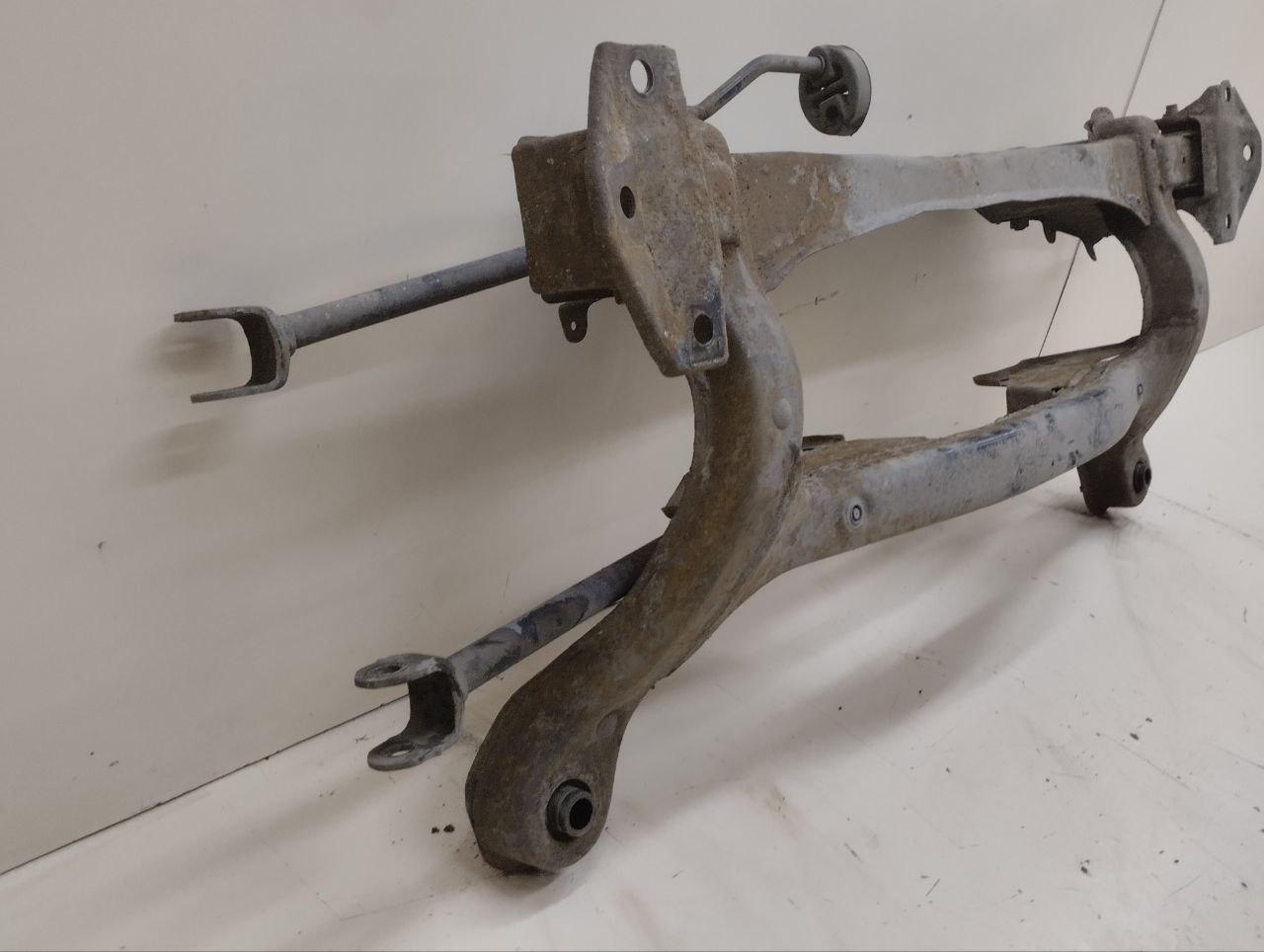 Балка задняя Toyota Highlander (U40) 2007-2013 Балка задняя Toyota Highlander (U40) 2007-2013