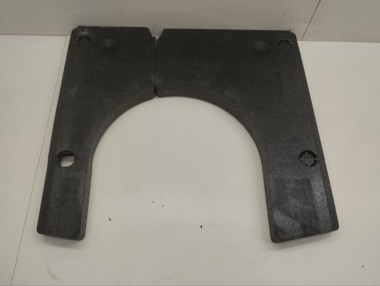 Ящик для инструментов Ford Focus 2 (DA) 2005-2008 Ящик для инструментов Ford Focus 2 (DA) 2005-2008