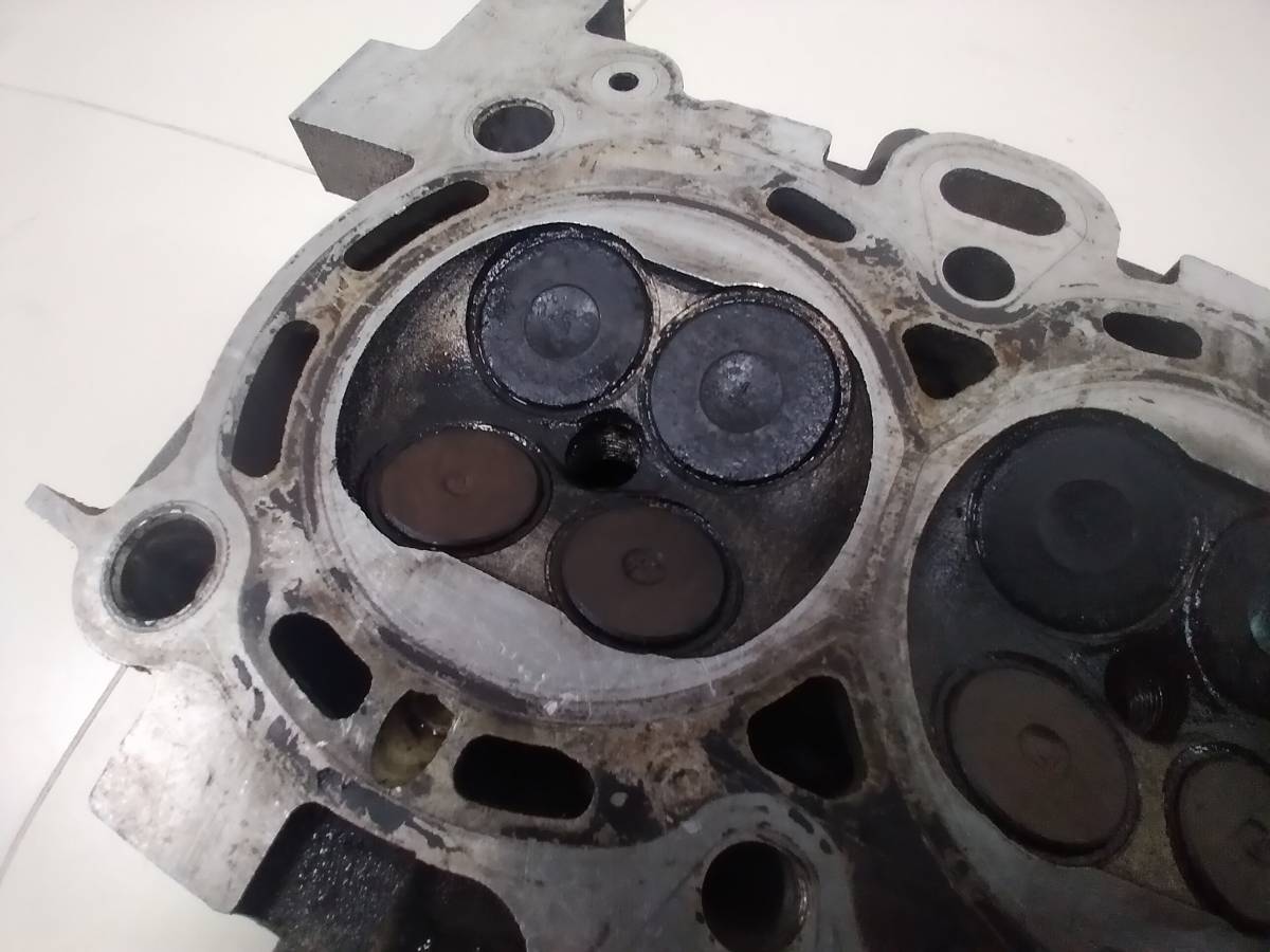 Головка блока цилиндров Ford Fusion (JU) 2002-2012 Головка блока цилиндров Ford Fusion (JU) 2002-2012