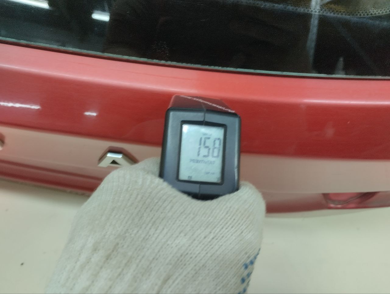 Дверь багажника со стеклом Lada Vesta 2015>