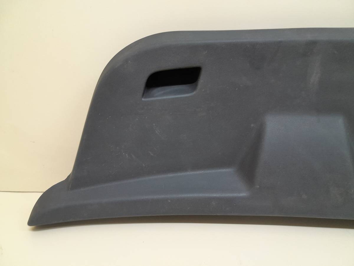 Обшивка двери багажника Opel Corsa (D) 2006-2015