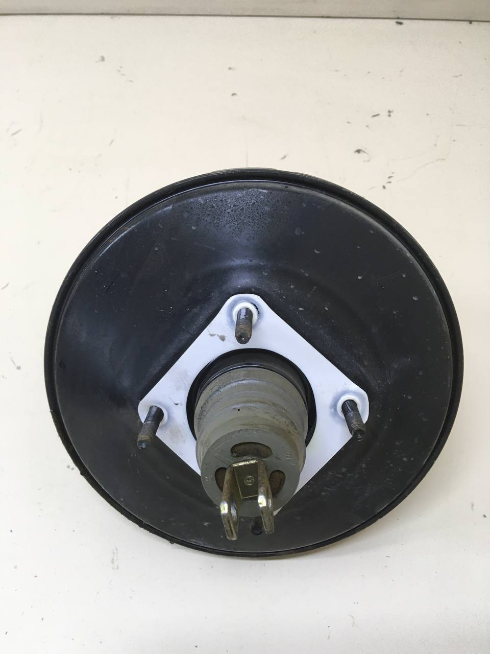 Усилитель тормозов вакуумный Ford Fusion (JU) 2002-2012 Усилитель тормозов вакуумный Ford Fusion (JU) 2002-2012