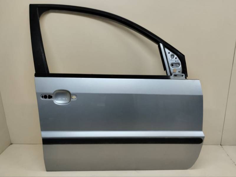 Дверь передняя правая Ford Fusion (JU) 2002-2012 Дверь передняя правая Ford Fusion (JU) 2002-2012