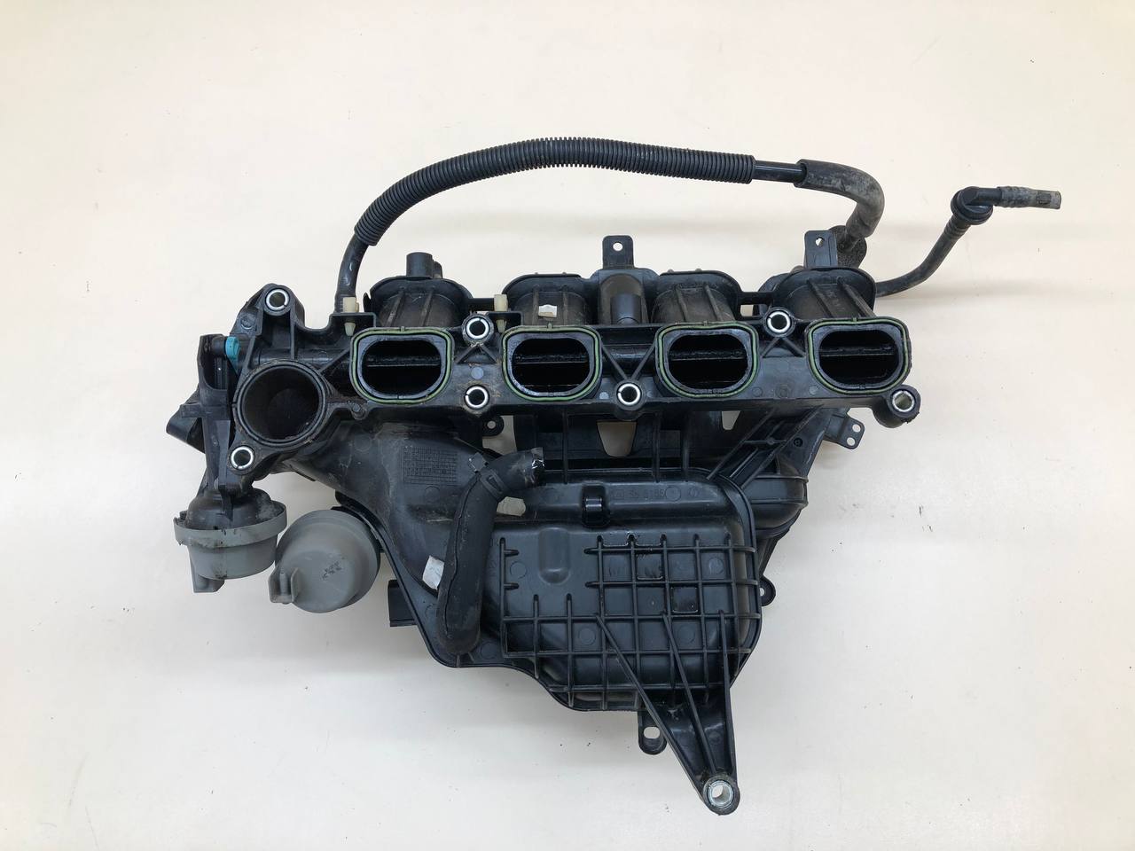 Коллектор впускной Ford Focus 2 (DA) 2005-2008
