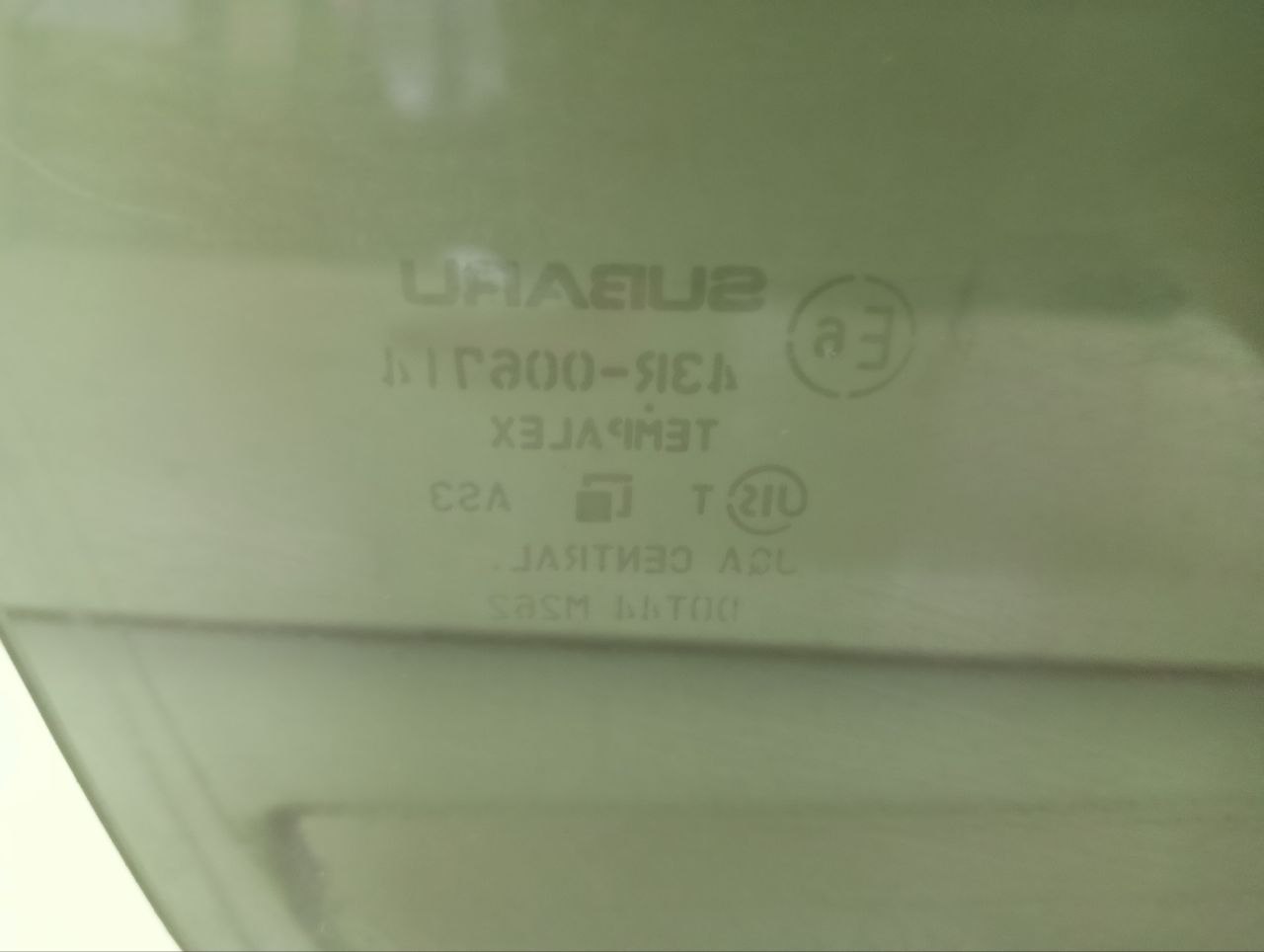 Стекло двери задней правой Subaru Forester (S12) 2008-2012