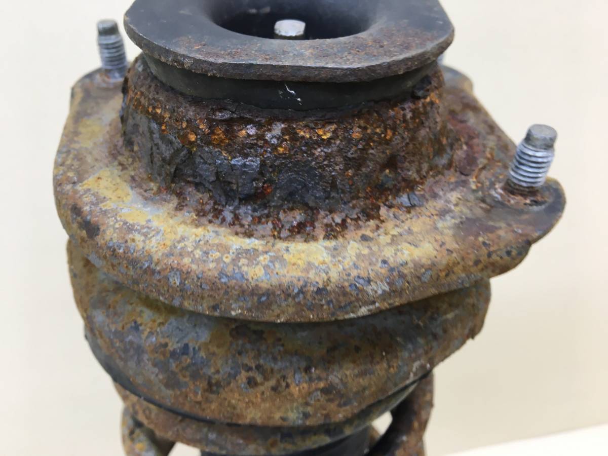 Амортизатор задний правый Kia Spectra (SD) 2004-2011