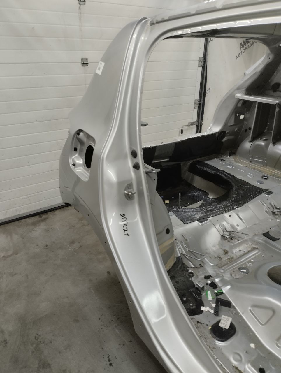 Крыло заднее правое Renault Sandero Stepway (5S) 2014-2022