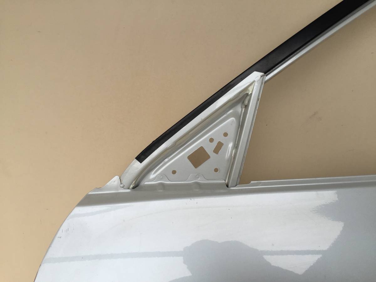 Дверь передняя левая Subaru Impreza (G12) 2007-2012