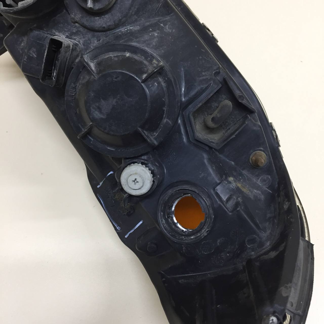 Фара левая Nissan Almera (N16) 2000-2006 Фара левая Nissan Almera (N16) 2000-2006