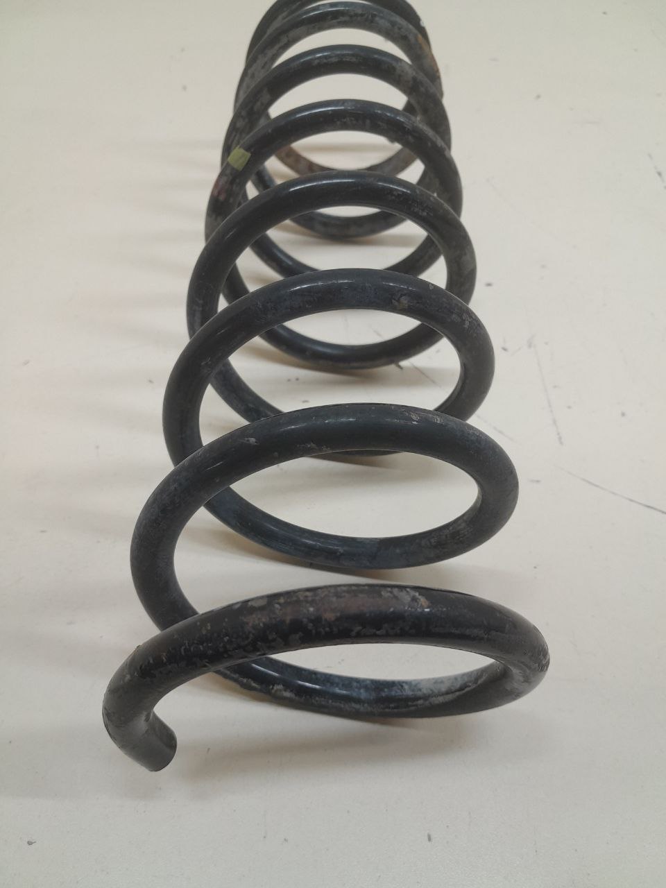 Пружина задняя Ford Focus 2 (DB) 2008-2011 Пружина задняя Ford Focus 2 (DB) 2008-2011