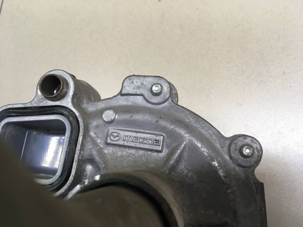Насос водяной (помпа) Mazda Mazda 3 (BM) 2013-2016