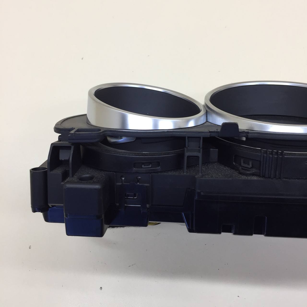 Панель приборов Mercedes-Benz E-Class (W212/S212/C207/A207) 2009-2016 Панель приборов Mercedes-Benz E-Class (W212/S212/C207/A207) 2009-2016