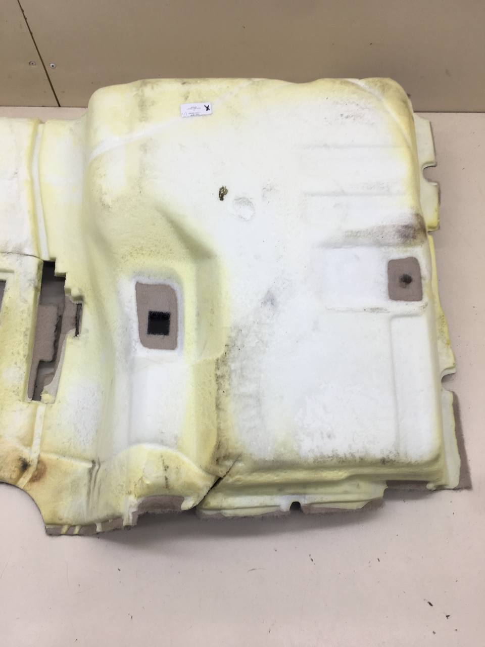 Покрытие напольное (ковролин) Lada  Niva Travel 2020>