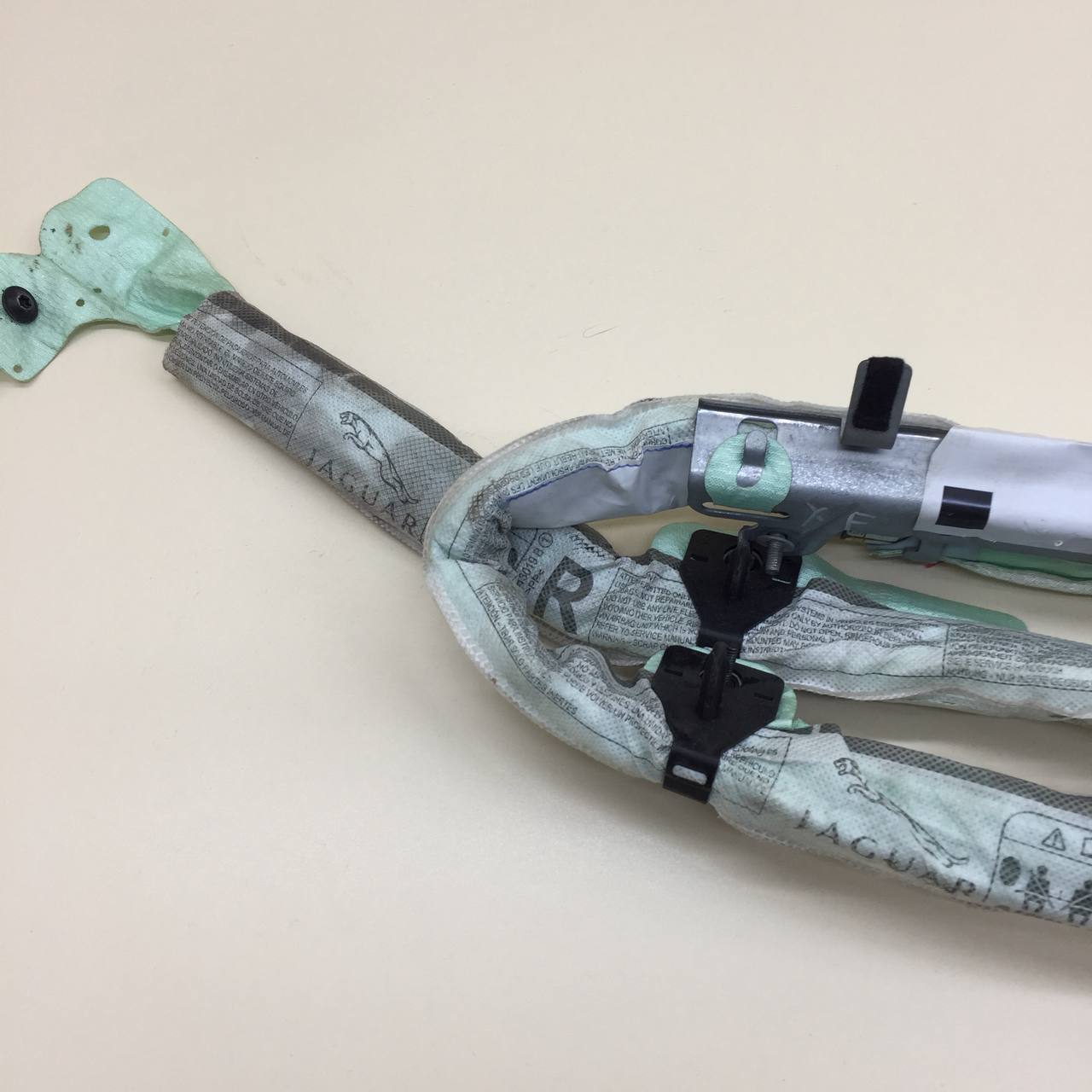 Подушка безопасности боковая (шторка) Jaguar XF 2007-2015