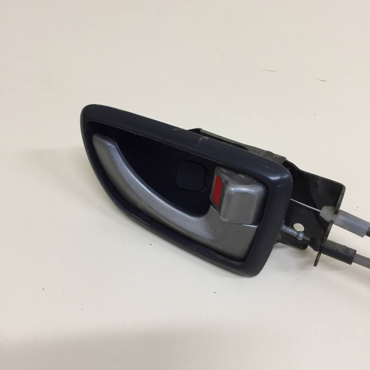 Замок двери передней правой Hyundai Starex H1/Grand Starex 2007>