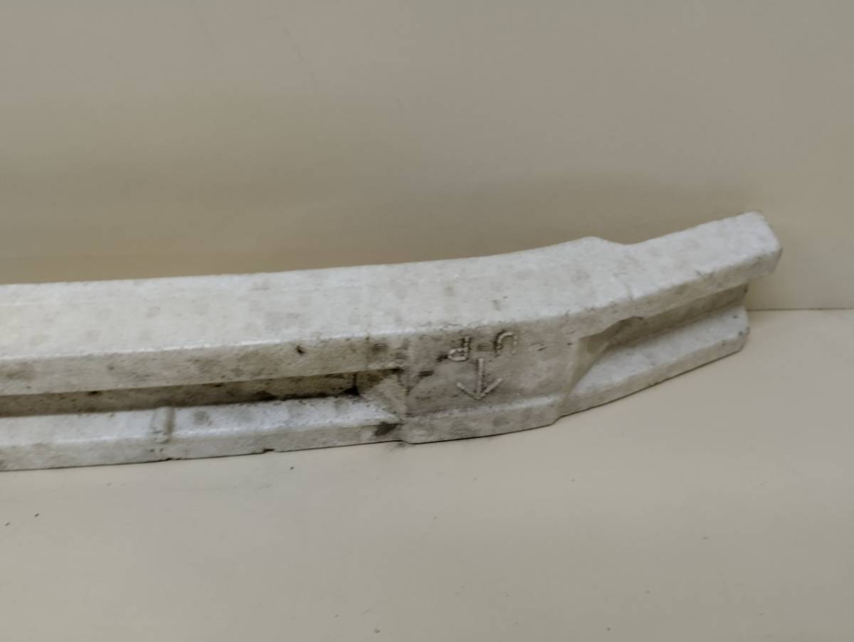 Наполнитель переднего бампера Subaru Legacy (B14) 2010-2015