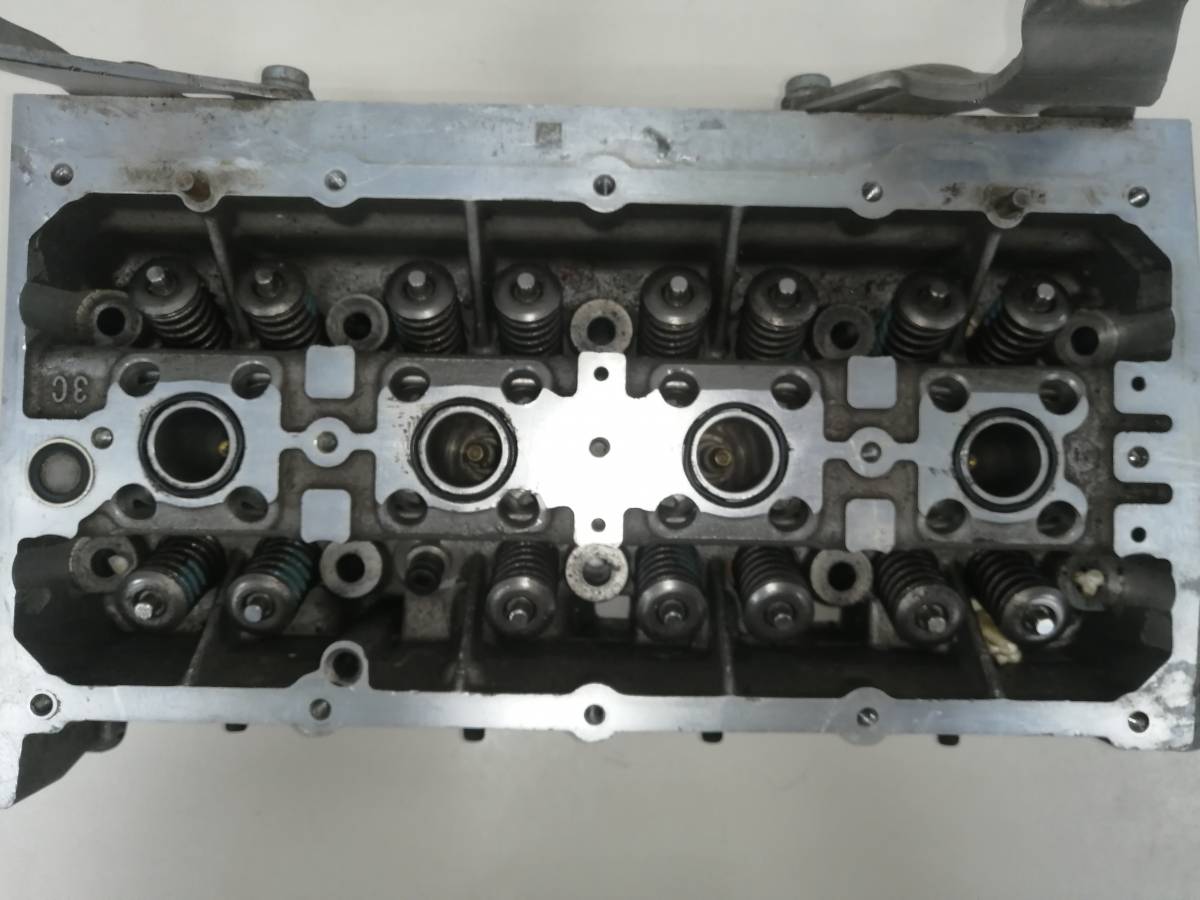 Головка блока цилиндров Volkswagen Polo (MK5) 2011-2020 Головка блока цилиндров Volkswagen Polo (MK5) 2011-2020
