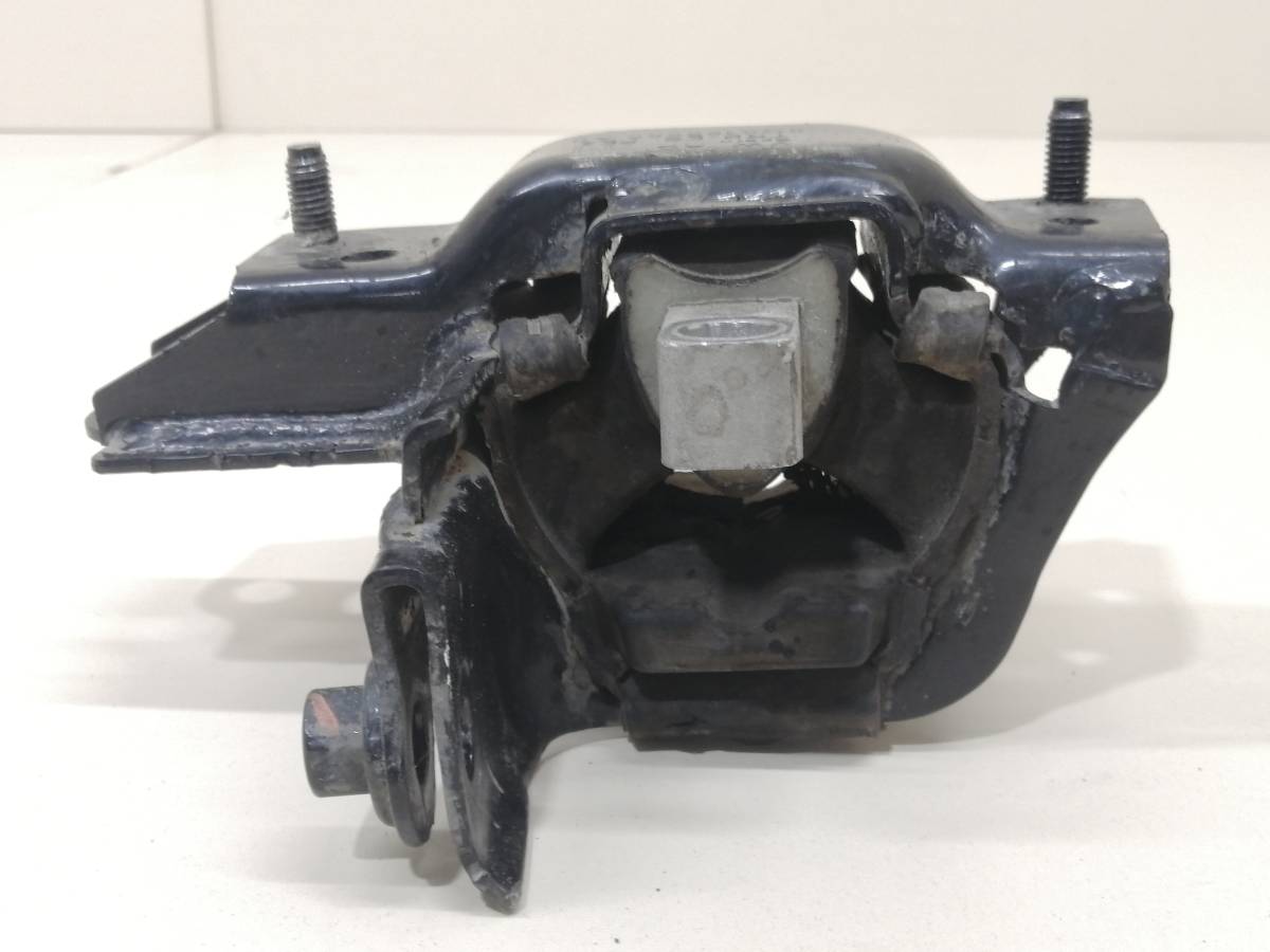 Опора КПП левая Volkswagen Polo (Sed RUS) 2011> Опора КПП левая Volkswagen Polo (Sed RUS) 2011>