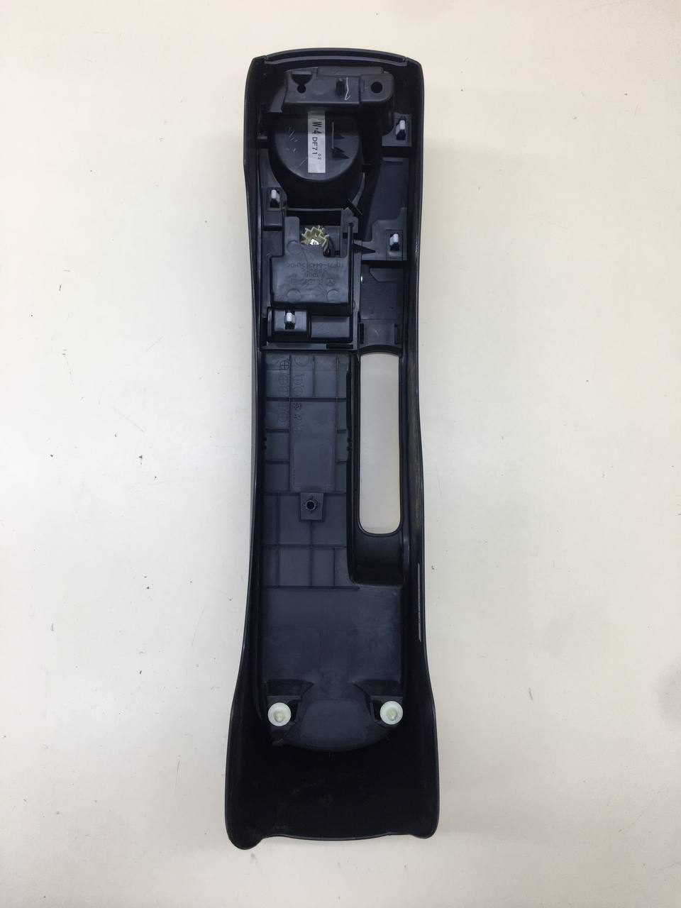 Консоль центральная Mazda Mazda 2 (DE) 2007-2014