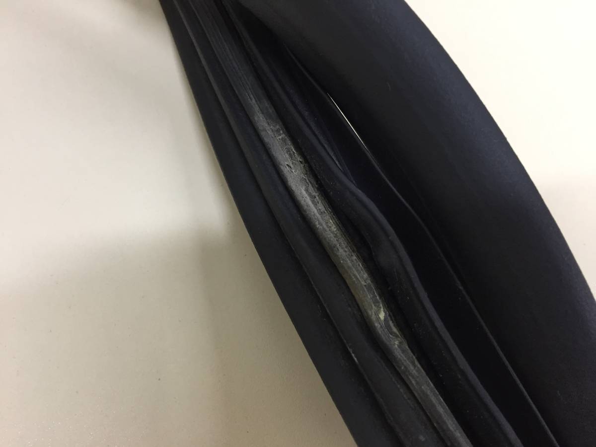 Уплотнитель проема двери задней левой Nissan Terrano (D10) 2014>