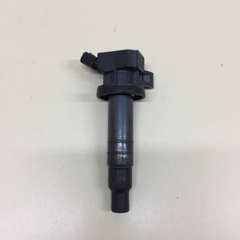 Катушка зажигания Toyota Auris (E150) 2006-2012 Катушка зажигания Toyota Auris (E150) 2006-2012