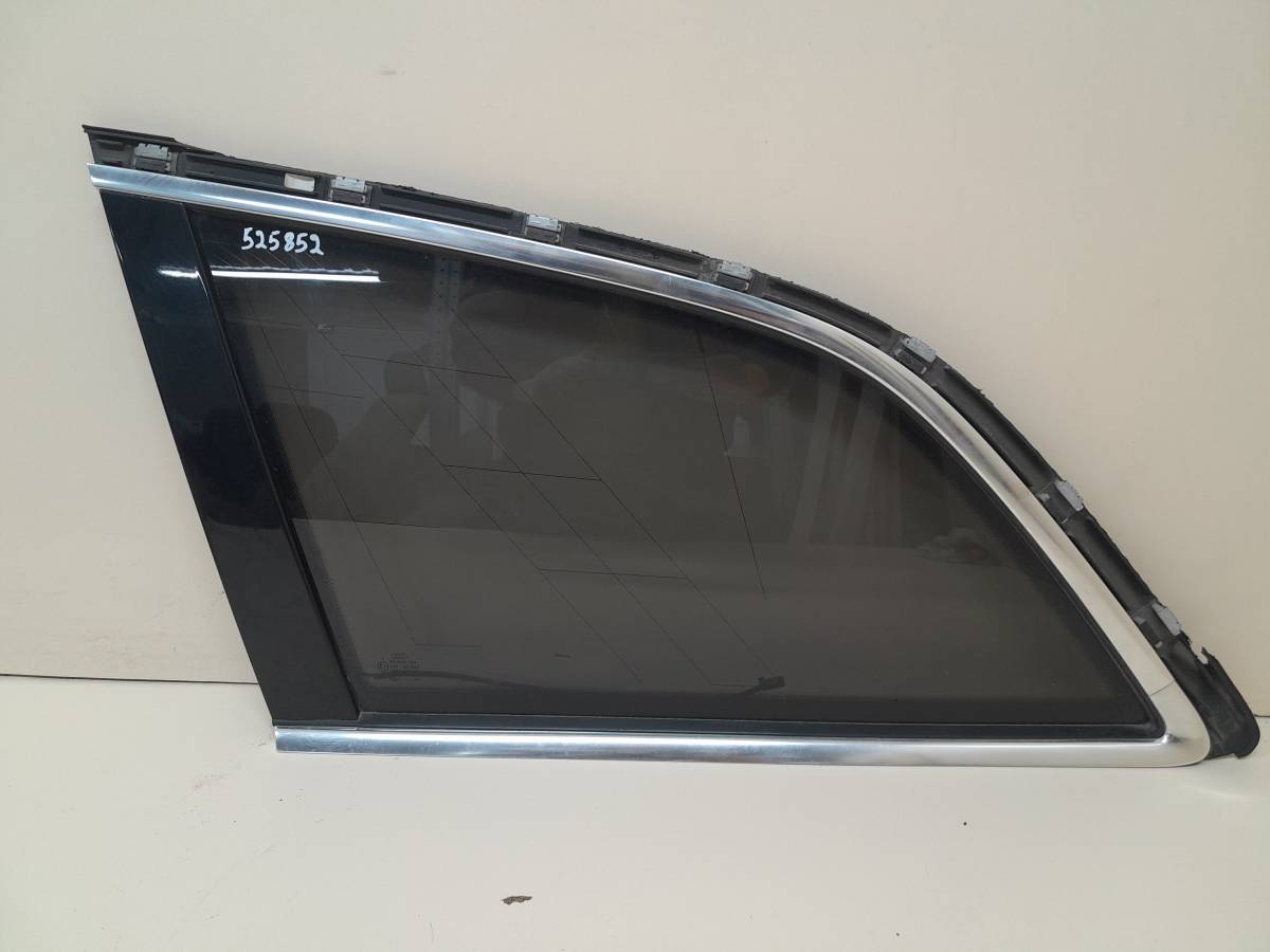 Стекло кузовное глухое левое Audi Q7 (4L) 2005-2015