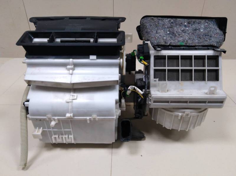 Корпус отопителя Mitsubishi Lancer X (CX, CY) 2007> Корпус отопителя Mitsubishi Lancer X (CX, CY) 2007>