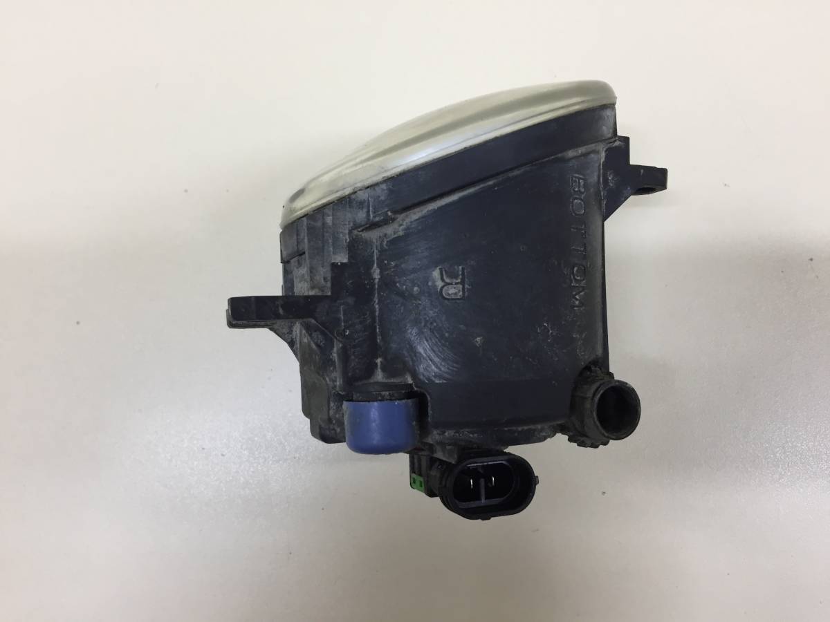 Фара противотуманная правая Toyota Camry (V40) 2006-2011
