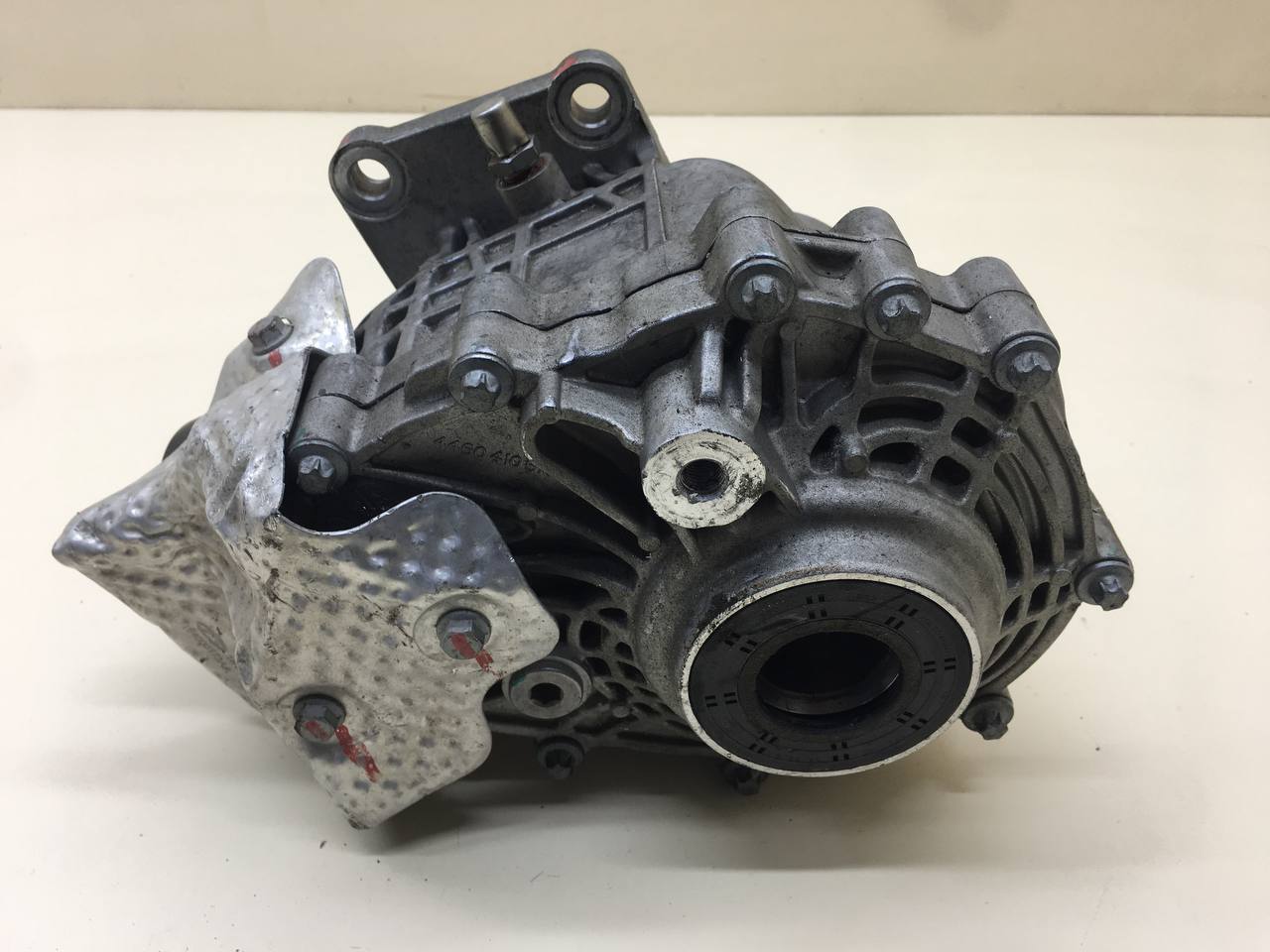 Коробка раздаточная EXEED RX 2022> Коробка раздаточная EXEED RX 2022>