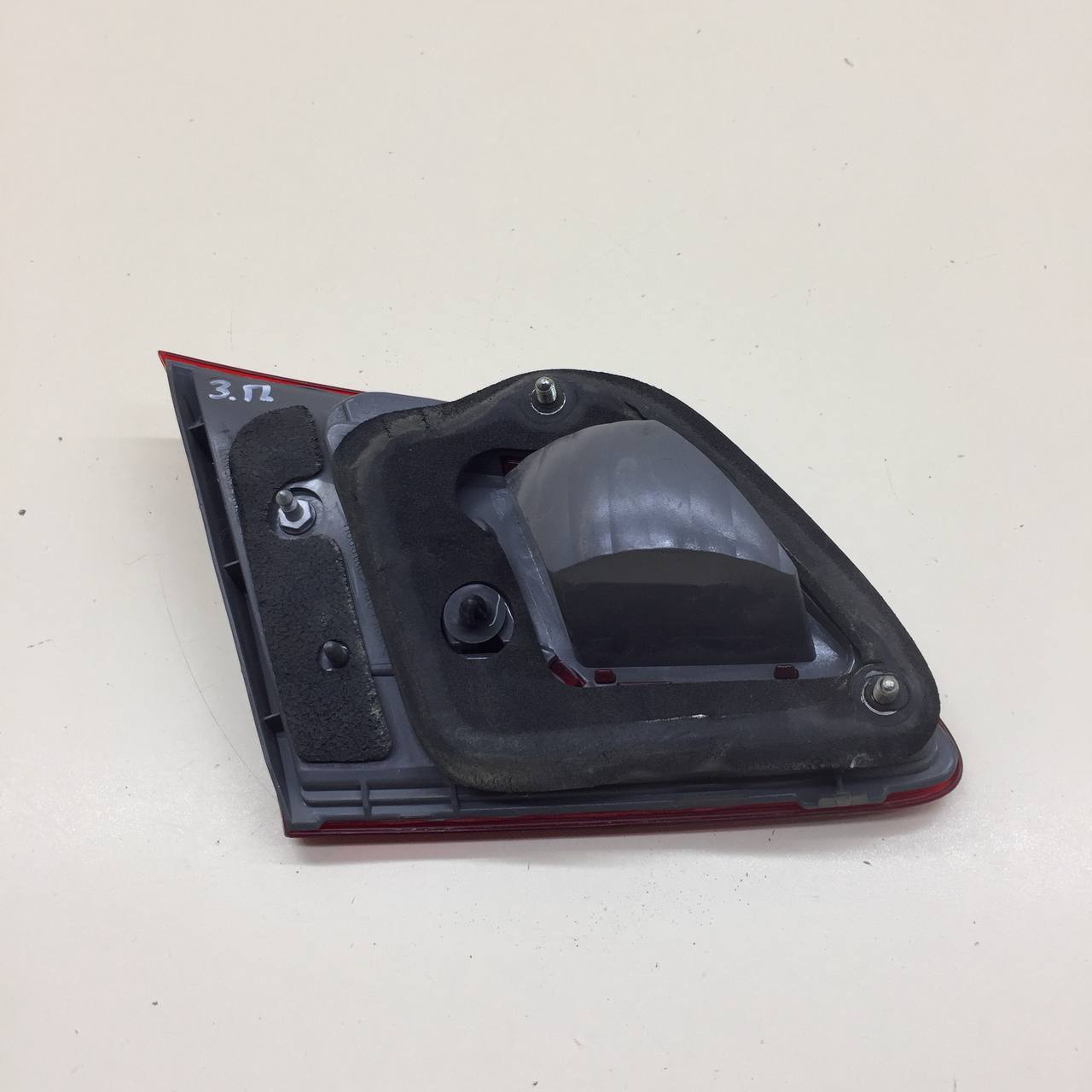 Фонарь задний внутренний правый Nissan Sentra (B17) 2013-2017