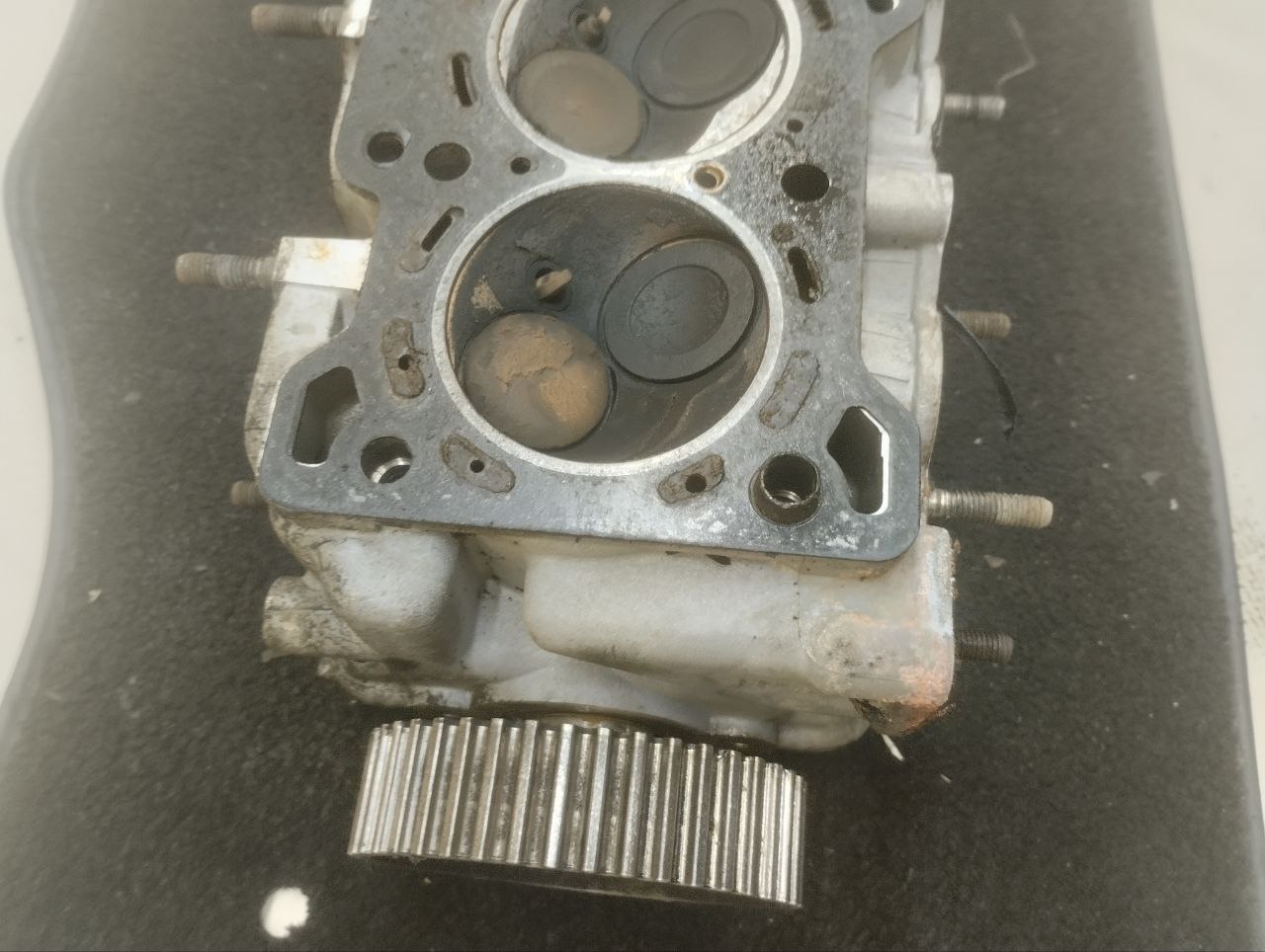 Головка блока цилиндров Chevrolet Aveo T250 2005-2011