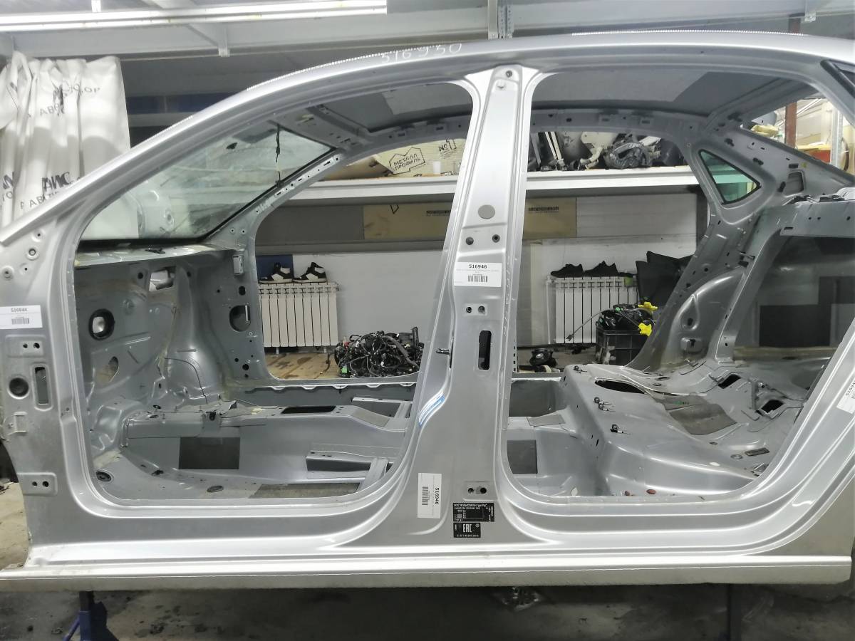 Порог со стойкой левый Volkswagen Polo (MK5) 2011-2020 Порог со стойкой левый Volkswagen Polo (MK5) 2011-2020