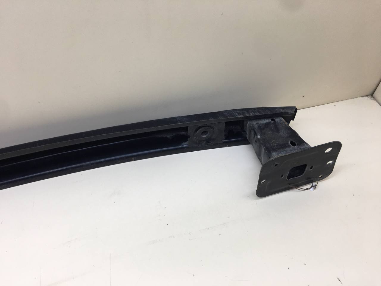 Усилитель заднего бампера Ford Focus 2 (DA) 2005-2008