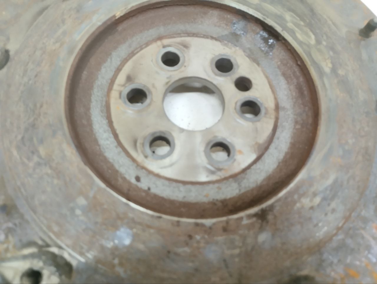 Маховик Ford Fusion (JU) 2002-2012 Маховик Ford Fusion (JU) 2002-2012