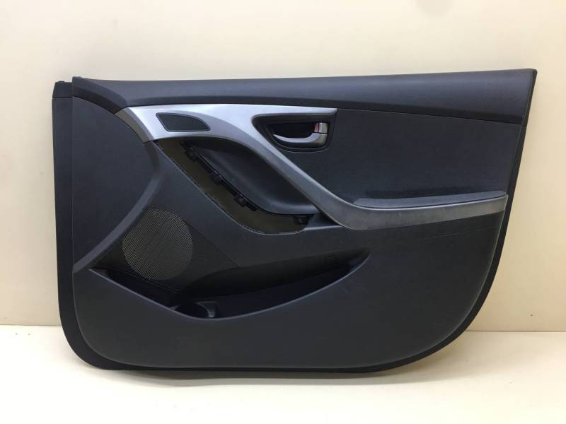 Обшивка двери передней правой Hyundai Elantra (MD) 2011-2016