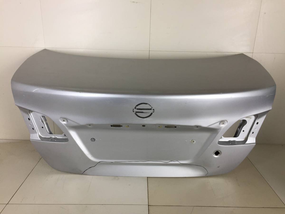 Крышка багажника Nissan Sentra (B17) 2013-2017