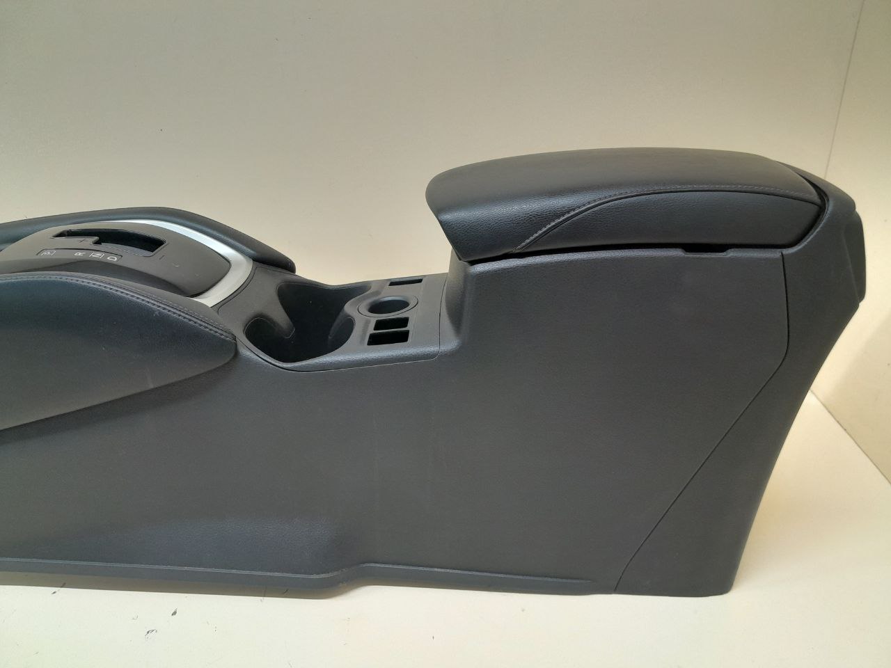 Консоль центральная Nissan Qashqai (J11) 2014> Консоль центральная Nissan Qashqai (J11) 2014>