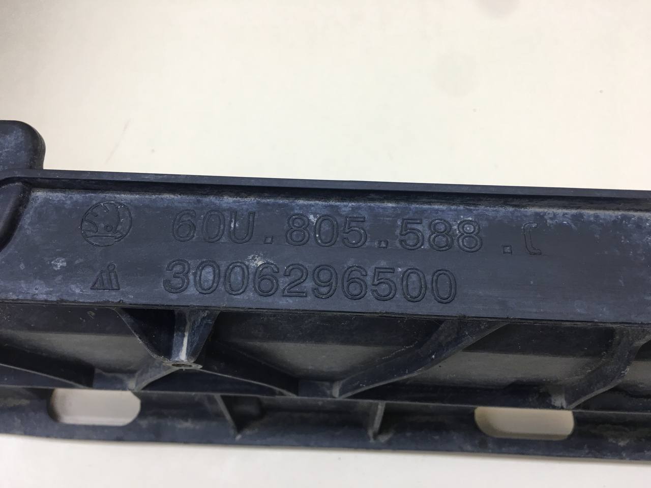 Панель передняя Skoda Rapid 2012-2020 Панель передняя Skoda Rapid 2012-2020