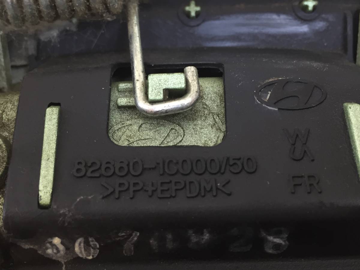 Ручка двери передней наружная правая Hyundai Getz 2002-2010