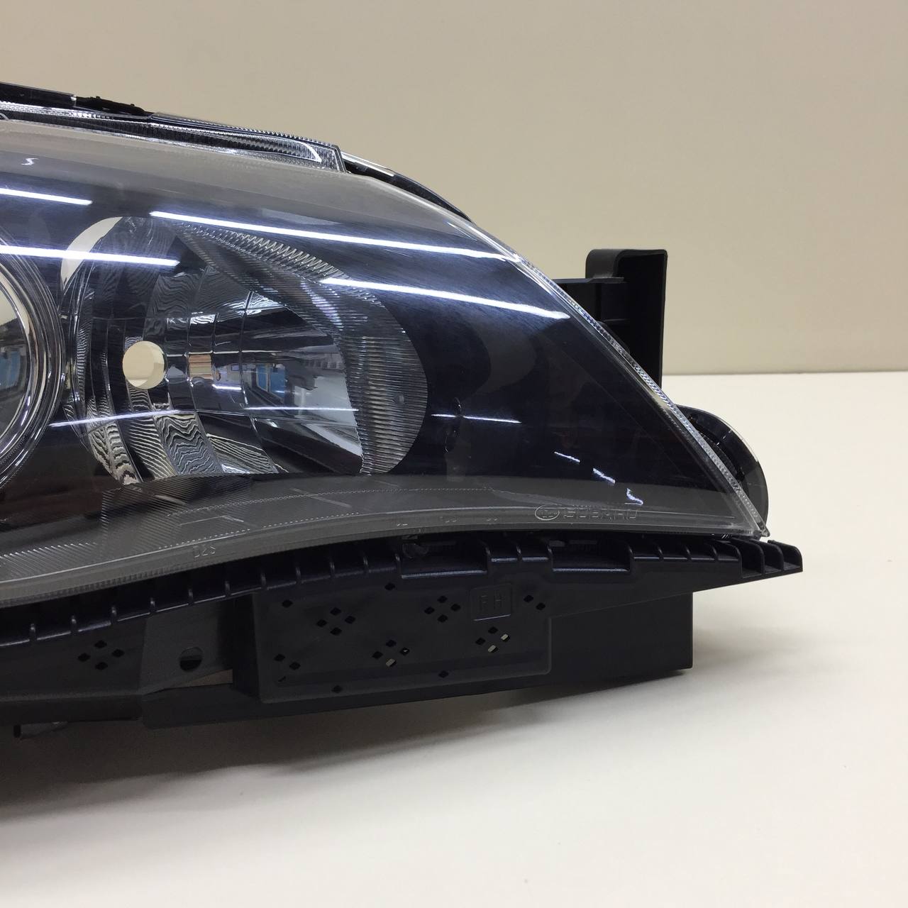 Фара правая Subaru Impreza (G12) 2007-2012