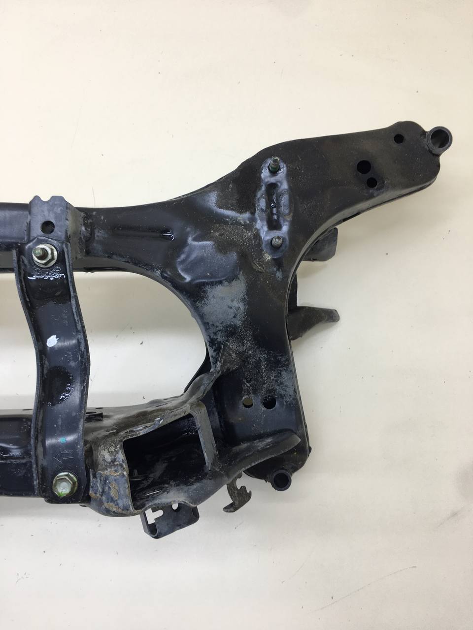 Балка задняя Nissan X-Trail (T31) 2007-2014