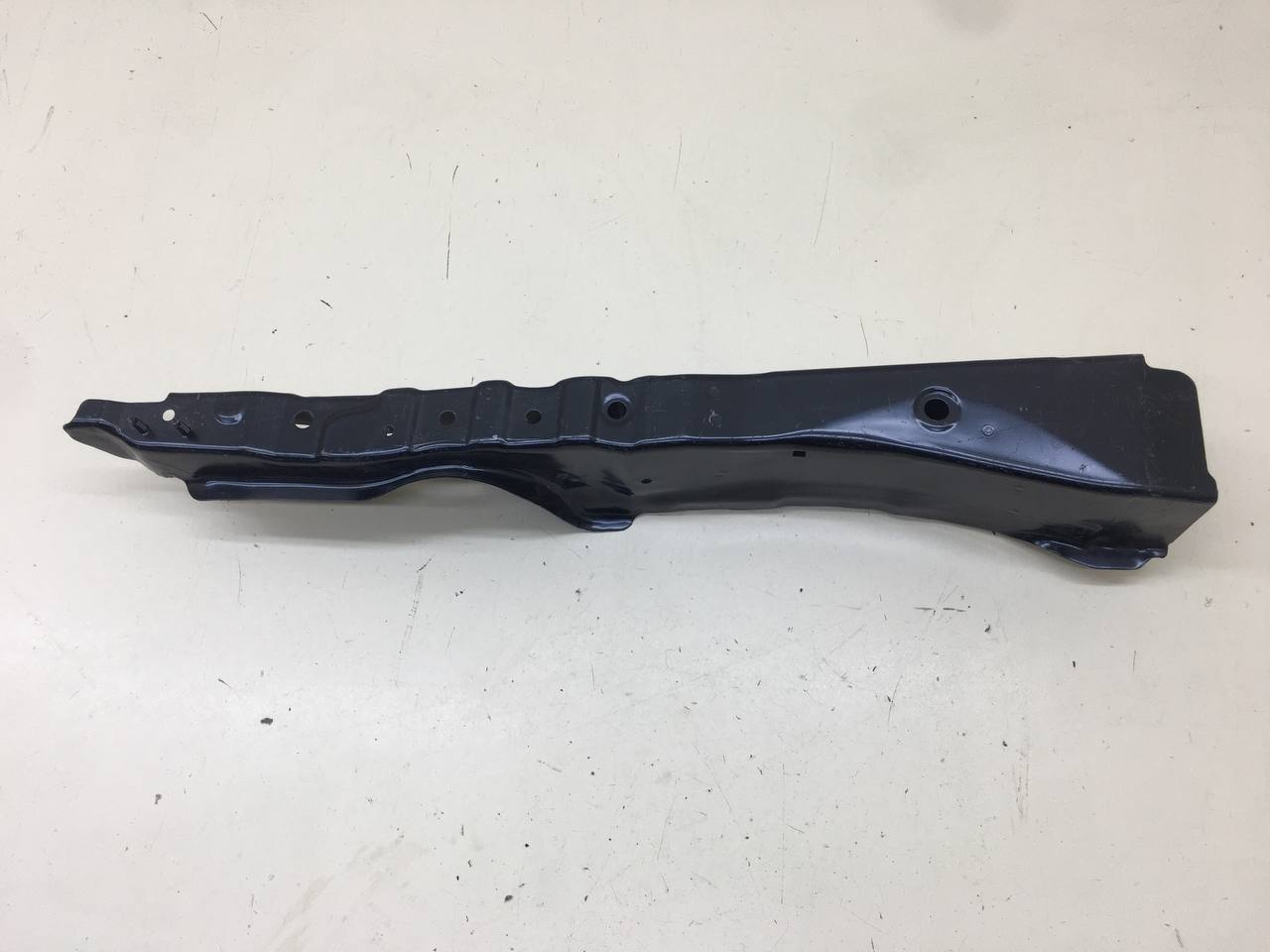 Кронштейн крепления крыла Subaru Impreza (G12) 2007-2012